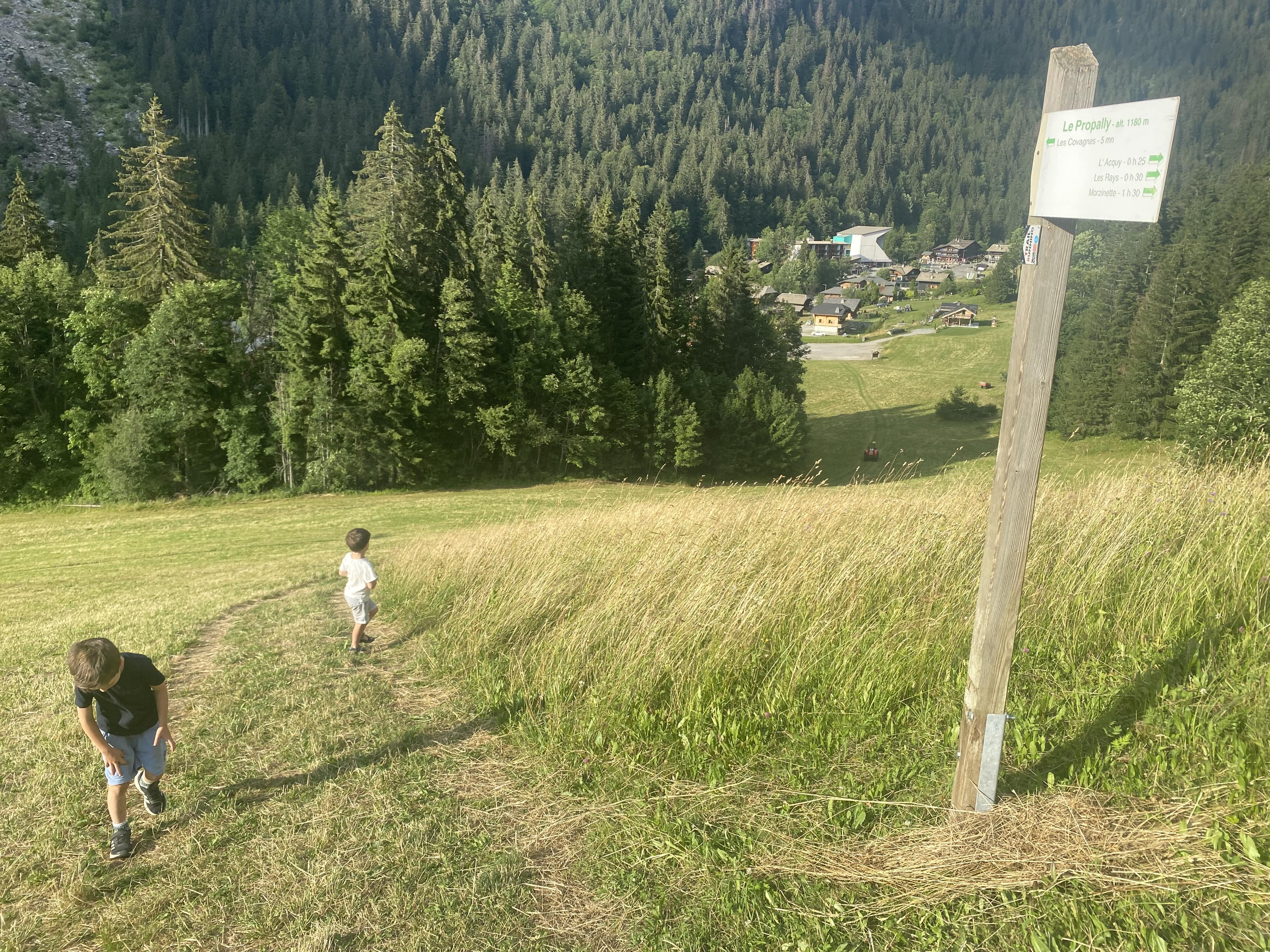 Hiking in Morzine