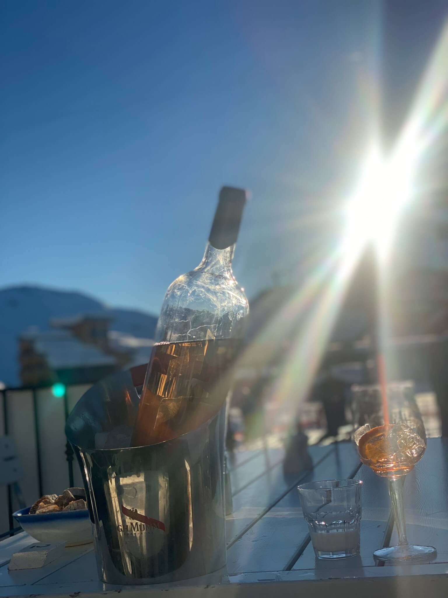Apres-ski at La Folie Douce
